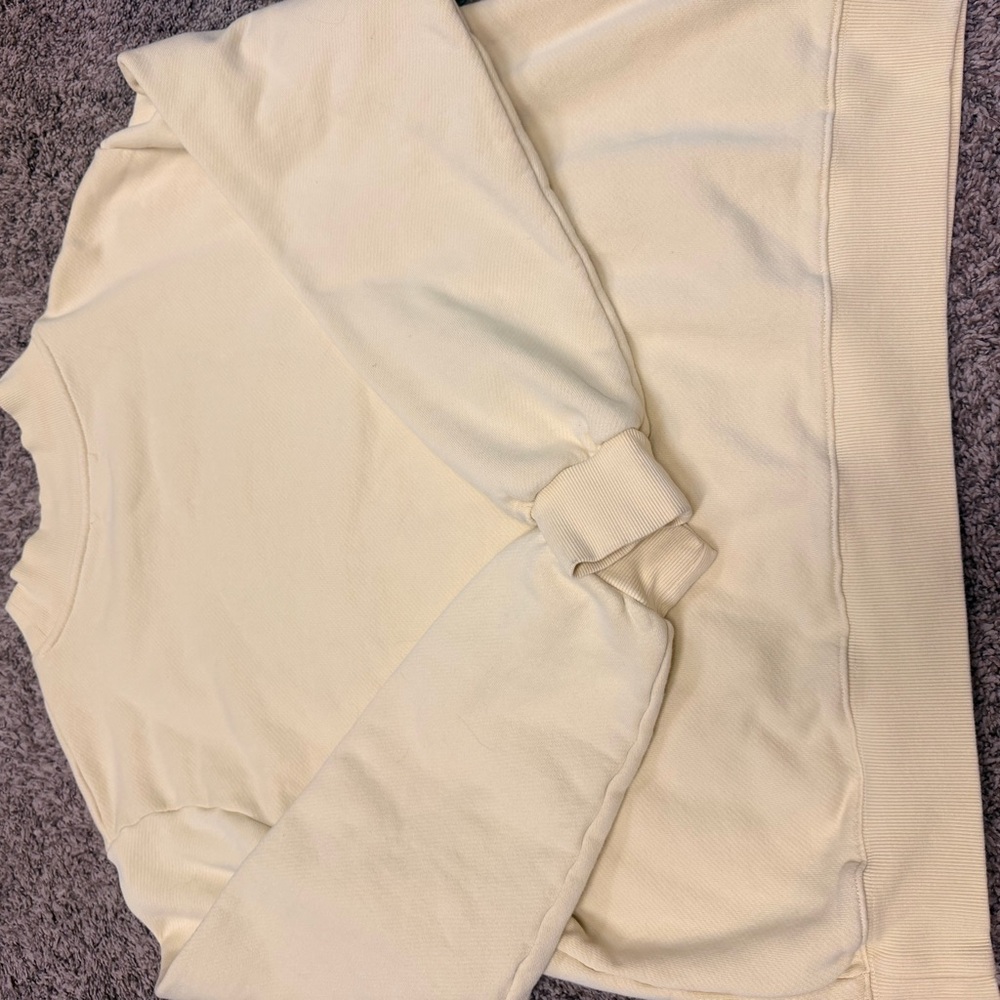 PARKE  yellow mockneck - Picture 5 of 6